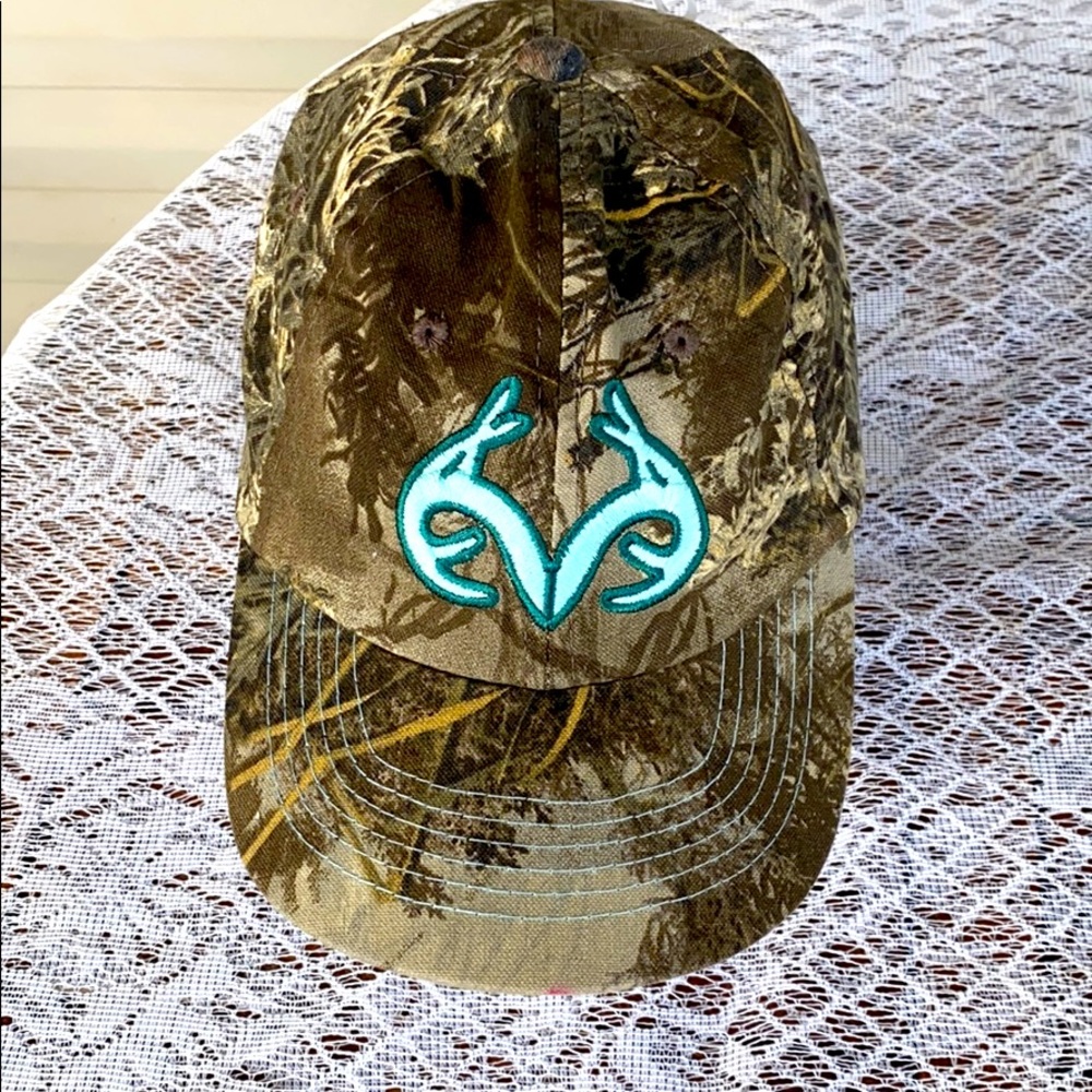 RealTree Camouflage Cap